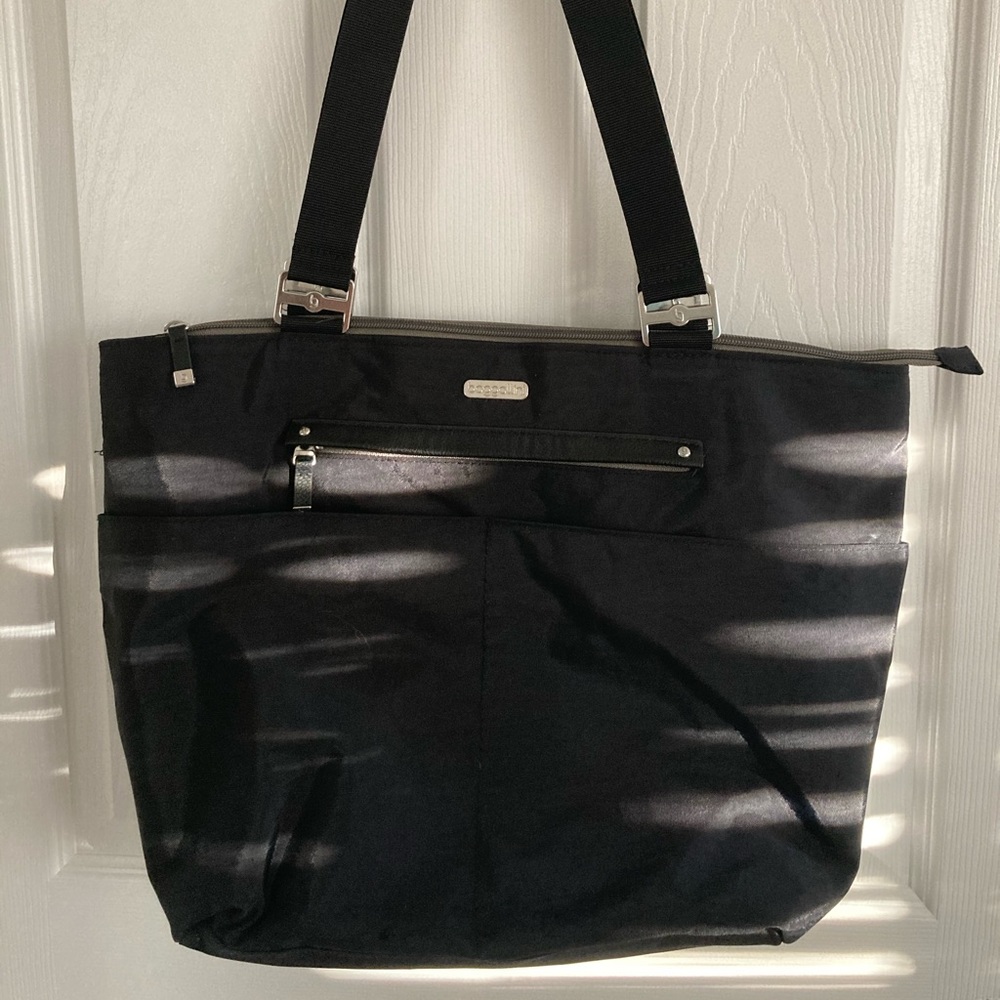 baggallini carryall tote black